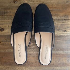 Womens Flats- Size 8